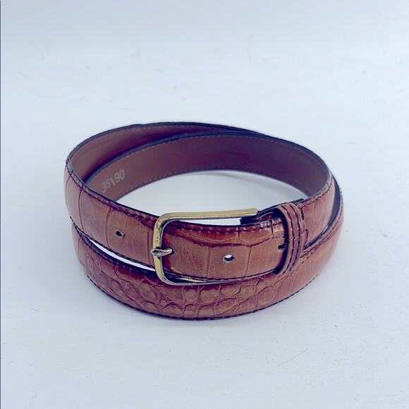 Vintage Made In The USA gator Embossed Cowhide Leather belt - Picture 1 of 5